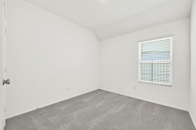 Building Photo - 2952 Cordova Hl Dr