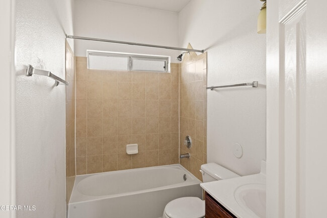 Building Photo - 5376 Jose Duran Ln