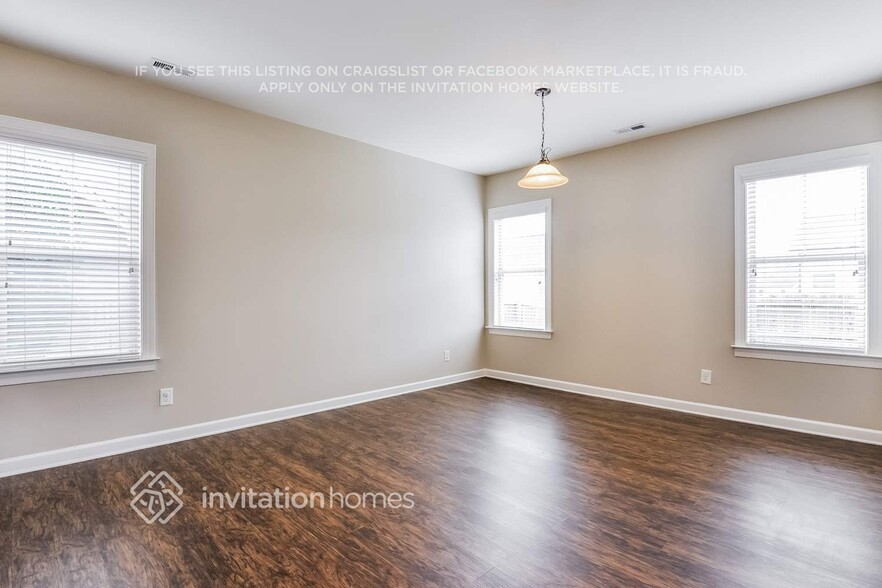 Building Photo - 85 Rolling Meadows Dr
