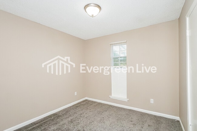 Building Photo - 5410 Cedar Bluff Dr