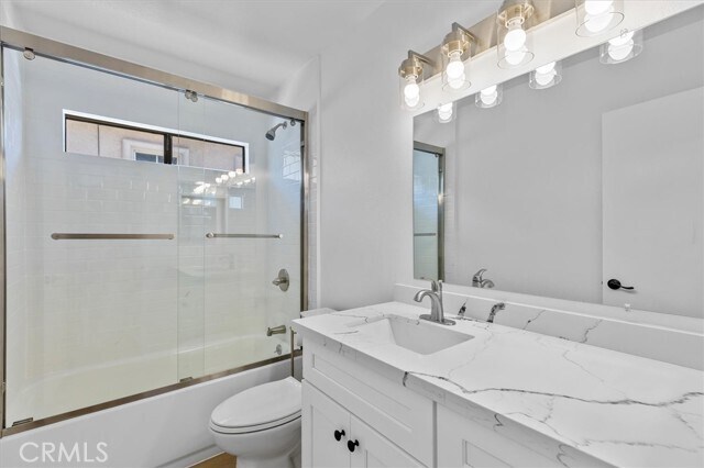 Building Photo - 1184 W 23rd St