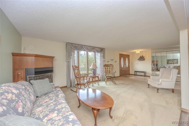 Building Photo - 6784 Bear Ridge Rd