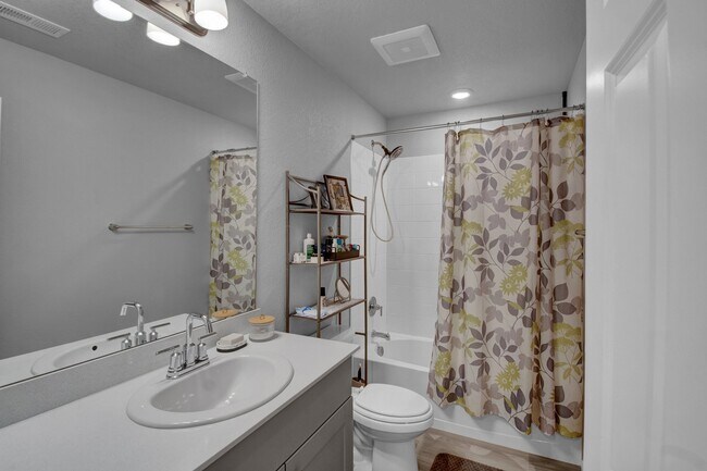 Building Photo - 12121 W 57th Dr