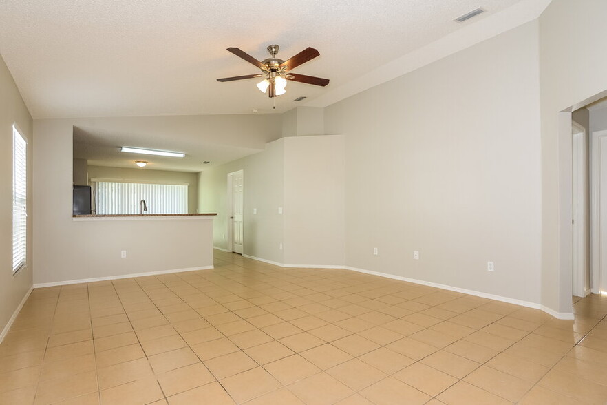 Building Photo - 8710 Morrison Oaks Ct