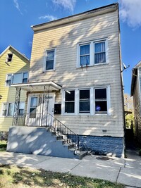 Building Photo - 9737 S Ave N