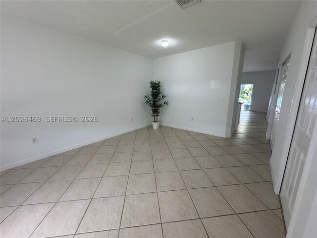 Building Photo - 5743 NW 114th 106