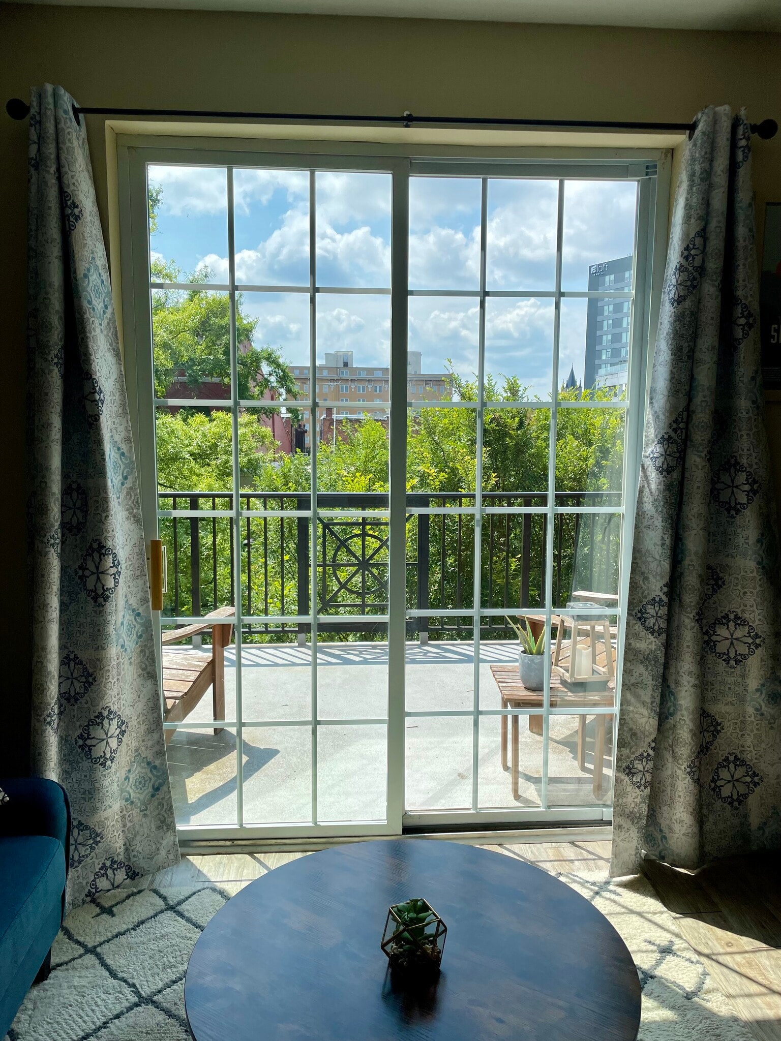 Balcony - 10 E Washington St
