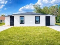 Building Photo - AWESOME CONTEMPORARY DUPLEX