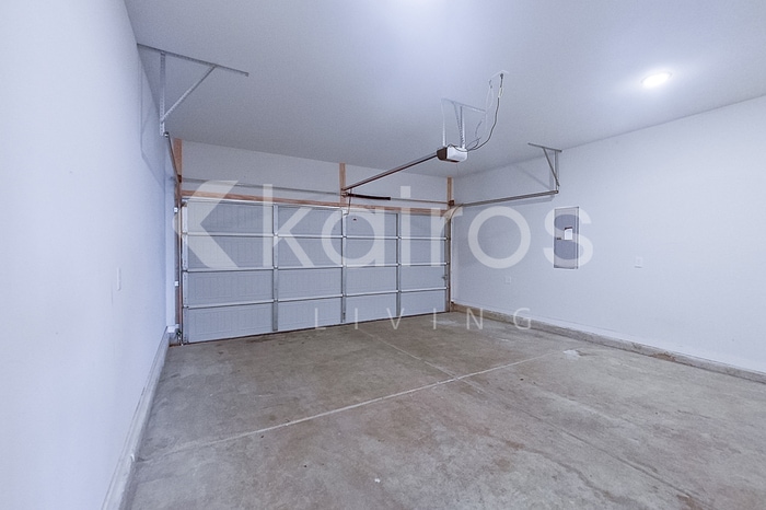 Building Photo - 7219 Chatfield Wy NW