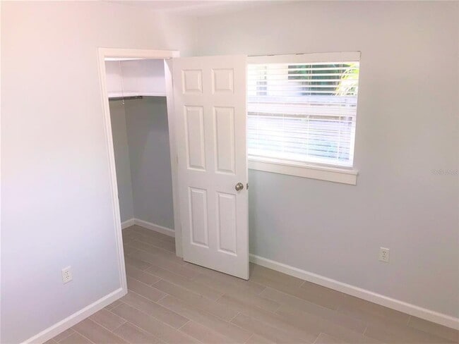 Building Photo - 2541 Floyd St