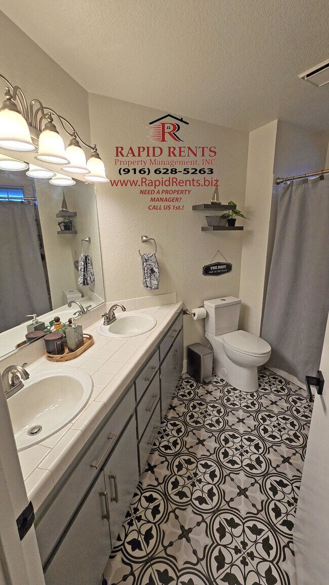 Building Photo - 8358 Triad Cir