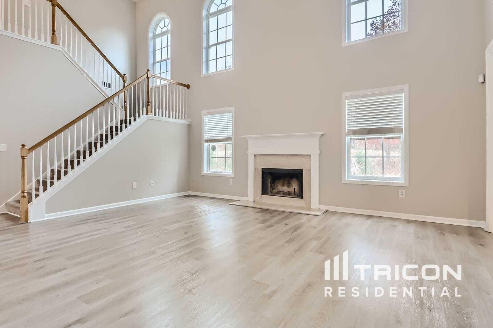 Building Photo - 1316 Crosswind Pl