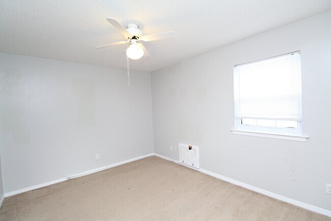 Building Photo - Pool Home with Office, Two Primary Suites ...