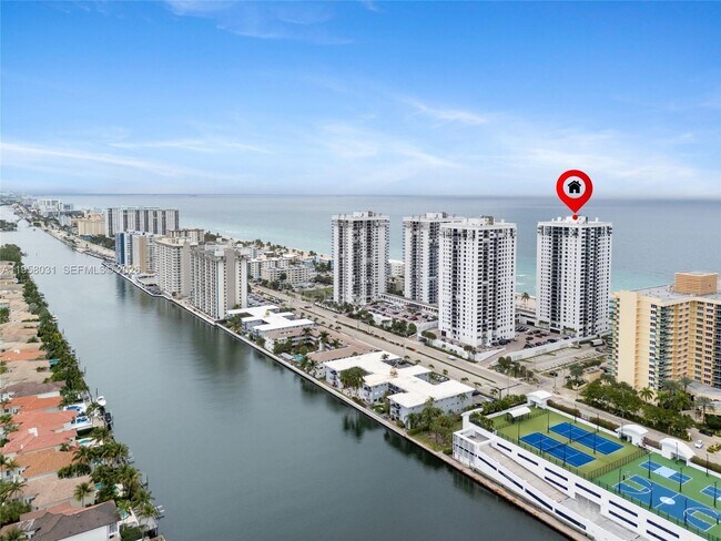 Building Photo - 2301 S Ocean Dr
