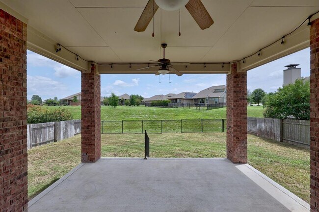 Building Photo - 540 Blue Agave Ln