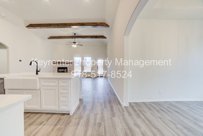 Building Photo - 4 BEDROOM CAPITAL HOME IN SAND SPRINGS!!!