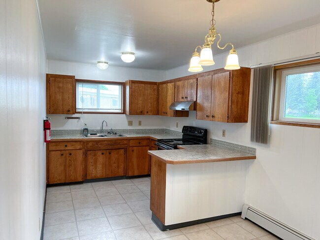 Building Photo - 4300 E 6th Ave