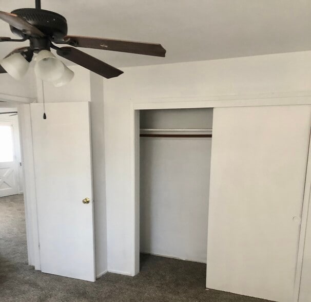 Building Photo - 2454 Corbin Ln