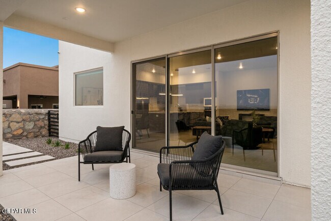 Building Photo - 828 Acton St