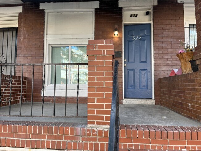 Building Photo - 522 N Robinson St
