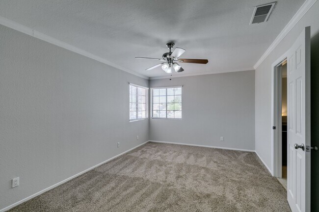 Building Photo - Amazing 3-bdrm home in Green Valley!