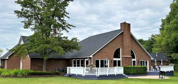 Building Photo - 338 Saddle Dr