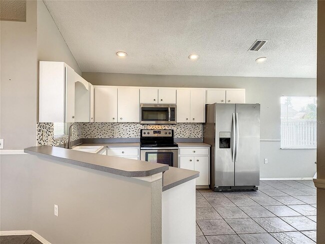 Building Photo - 603 Terranova Dr