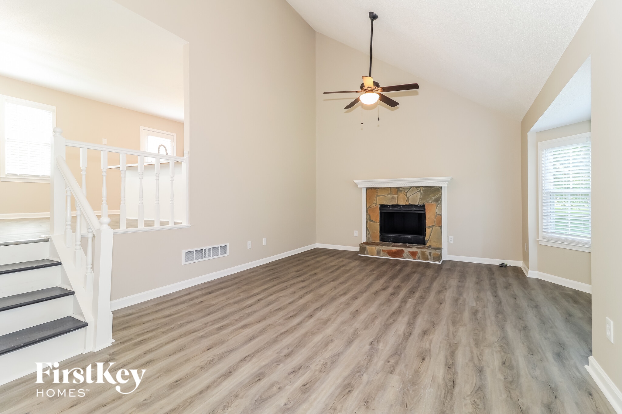 Building Photo - 197 Brentwood Dr