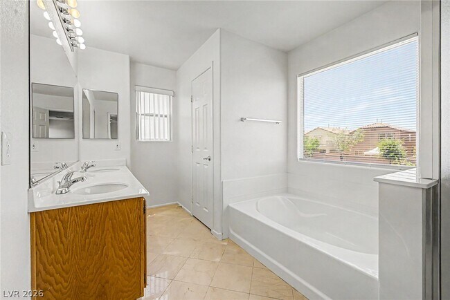 Building Photo - 11735 San Rossore Ct