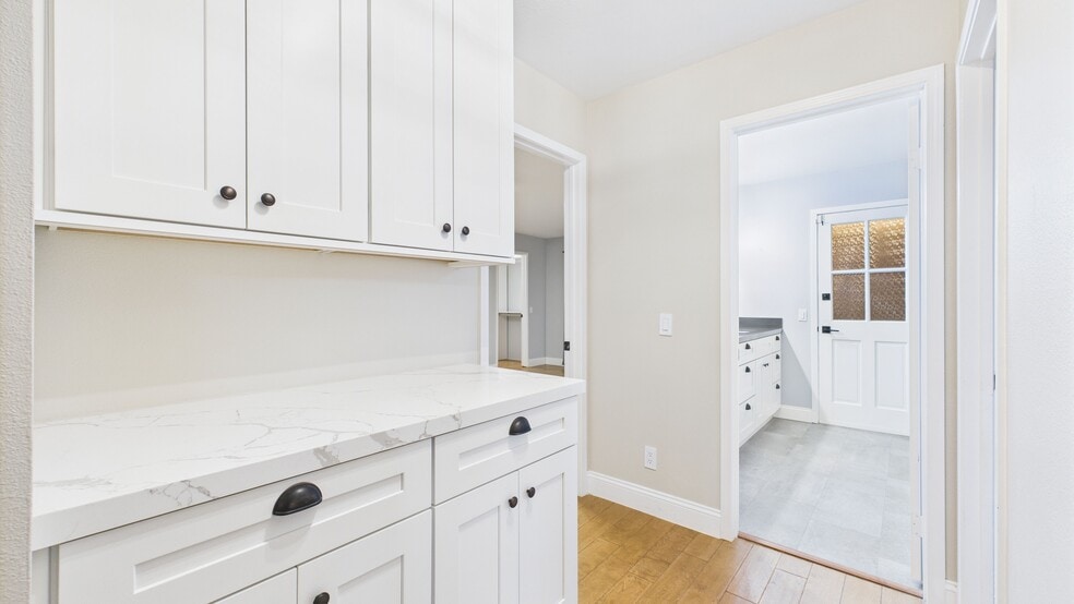 Hallway - 29650 Kimberly Dr