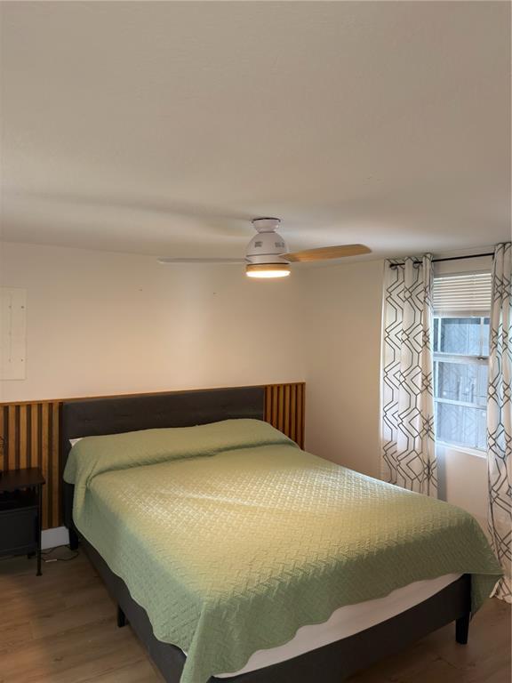 Building Photo - 2417 W Gray St