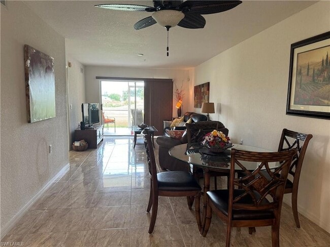 Building Photo - 26691 Rosewood Pointe Dr