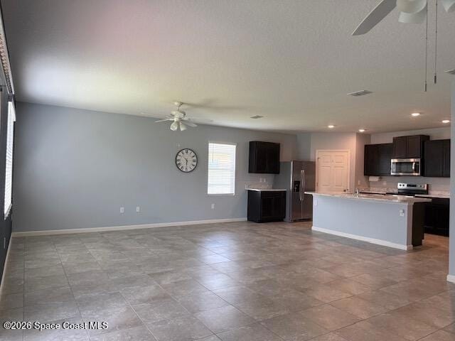 Building Photo - 239 Guinevere Dr SW
