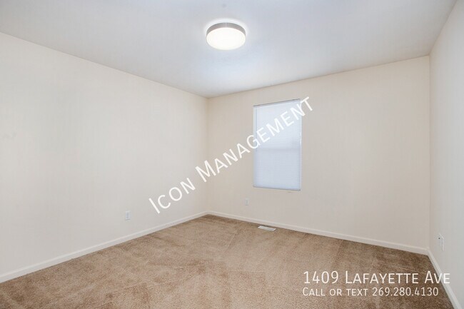 Building Photo - 1409 Lafayette Ave