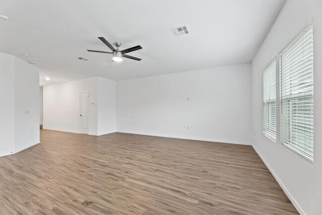 Building Photo - 14313 Sandrock Bnd