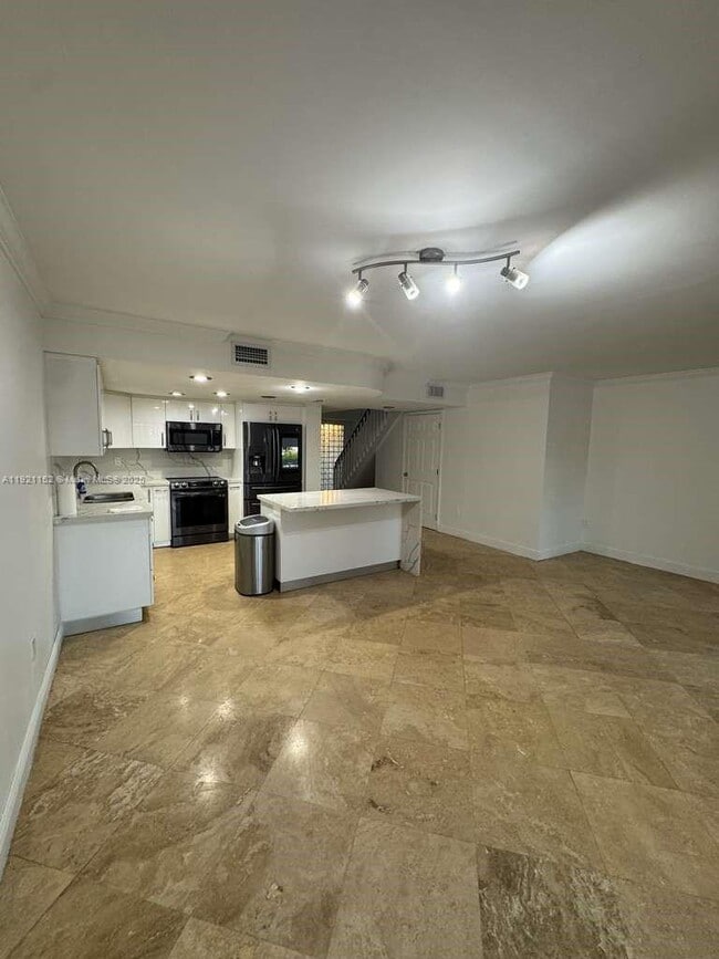 Building Photo - 13775 SW 160th St