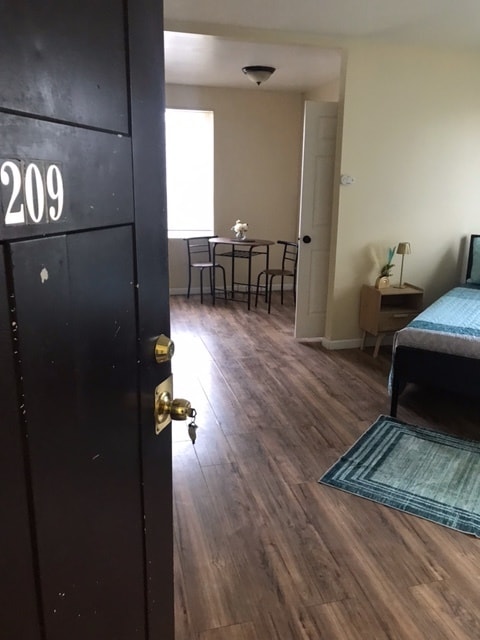 Floorplan - Majestic Apartments