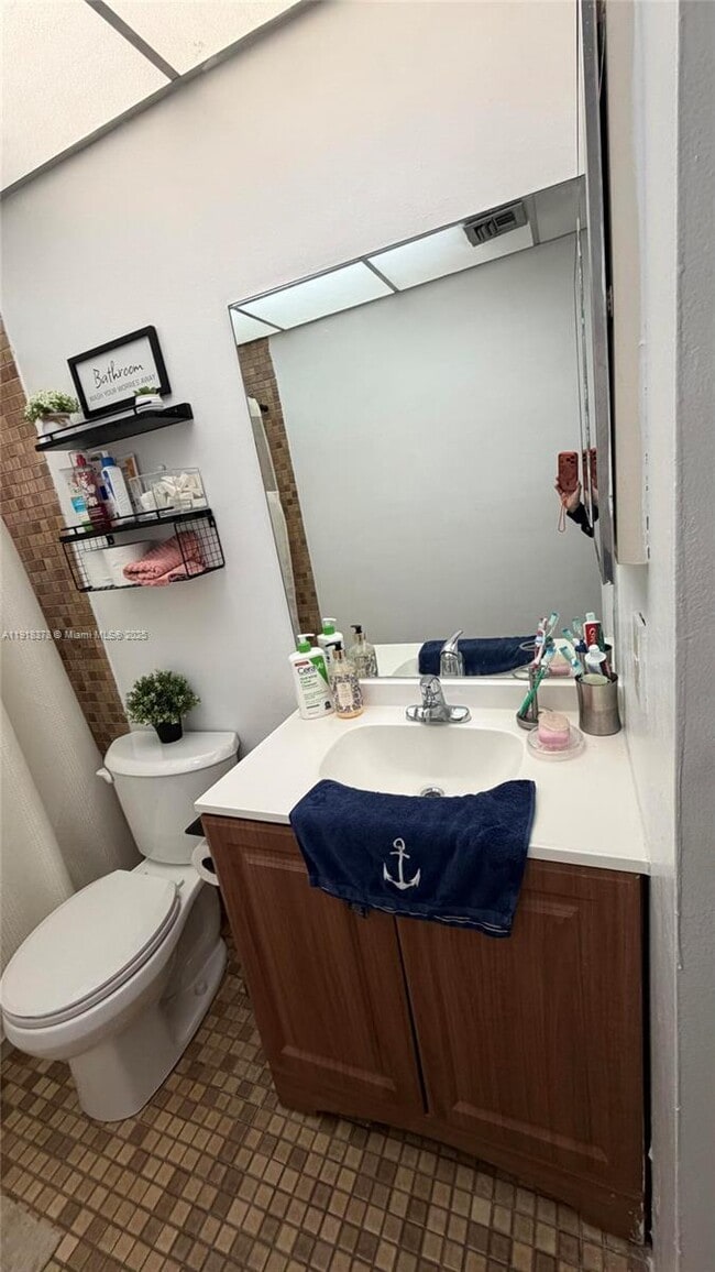 Building Photo - 8415 SW 107th Ave