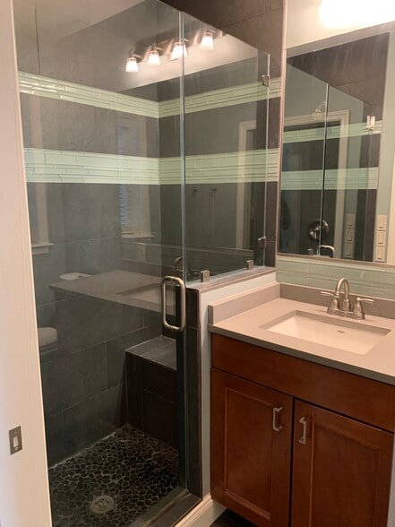 Second floor full bath. - 2241 12th Plz NW