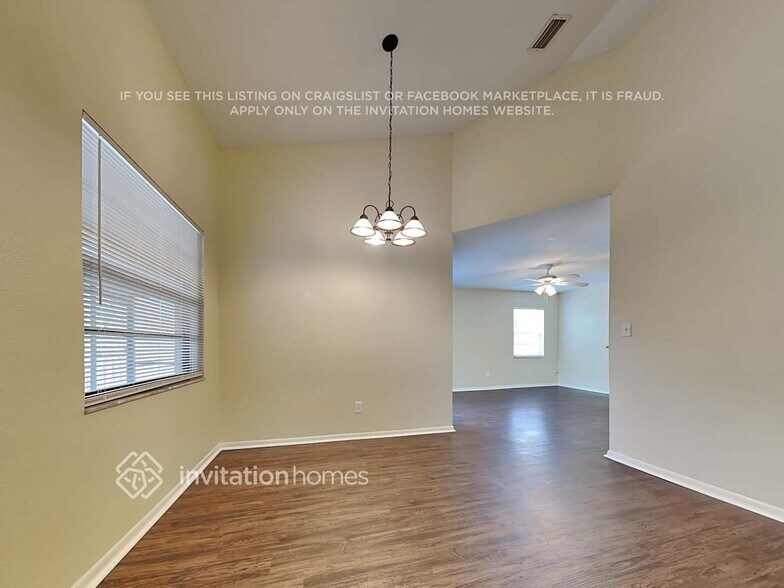 Building Photo - 10109 Cornerstone Pl