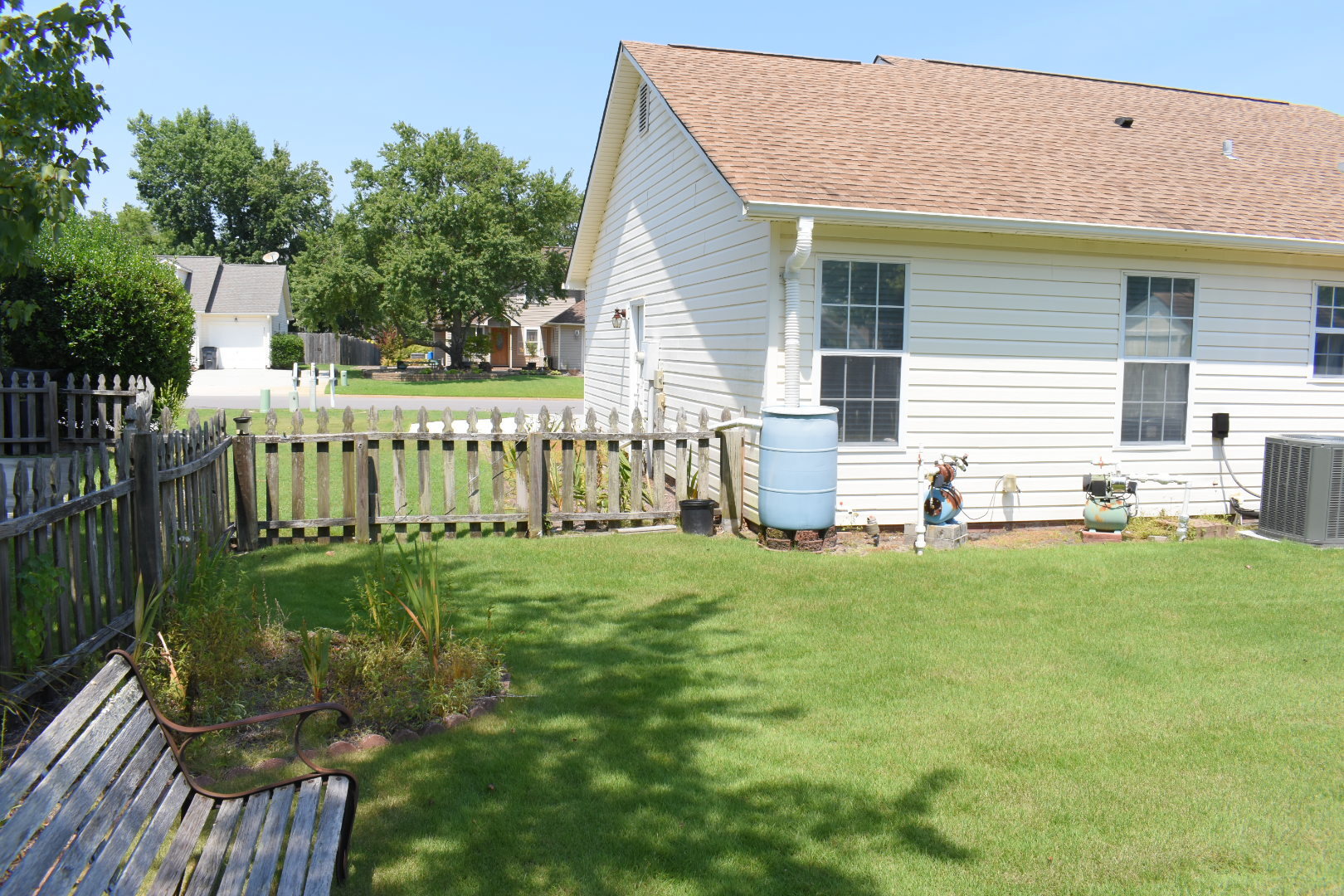 Building Photo - 4824 Weybridge Ln