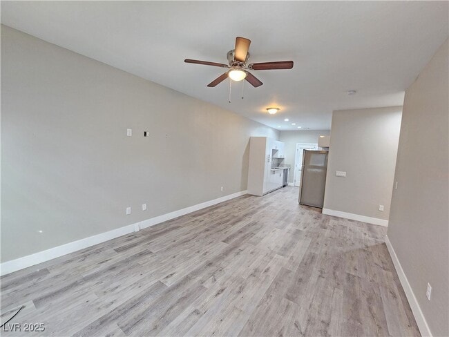 Building Photo - 1111 Sixshooter Ave
