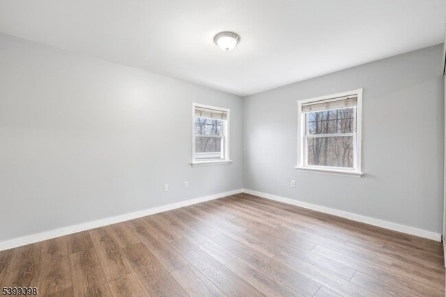 Building Photo - 21 Personette St