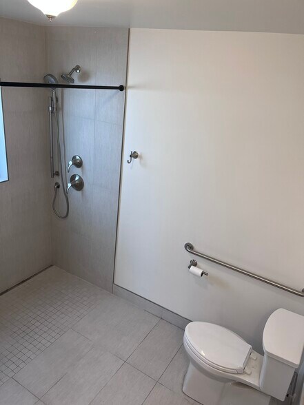 Bathroom - 1895 S 200 E