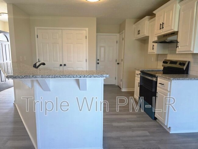 Building Photo - 1613 Moon Rd