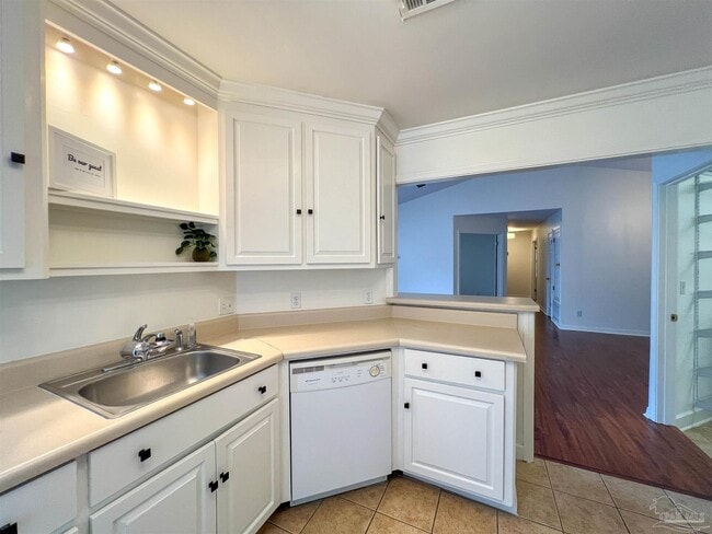 Building Photo - 3241 Braxton Cir