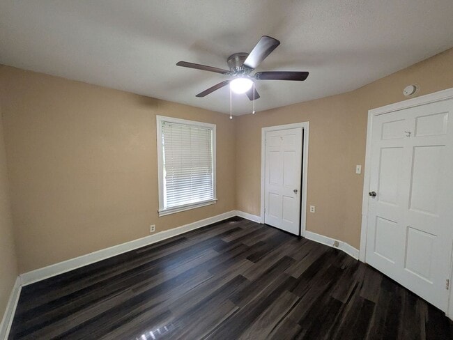 Building Photo - 2695 Goliad St