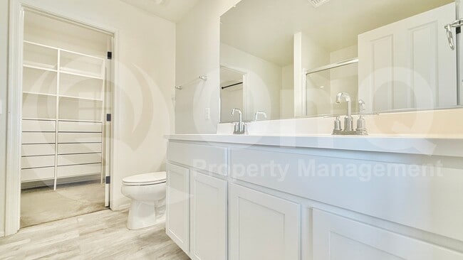 Building Photo - 40633 W Helen Ct