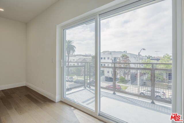 Building Photo - 2939 Leeward Ave