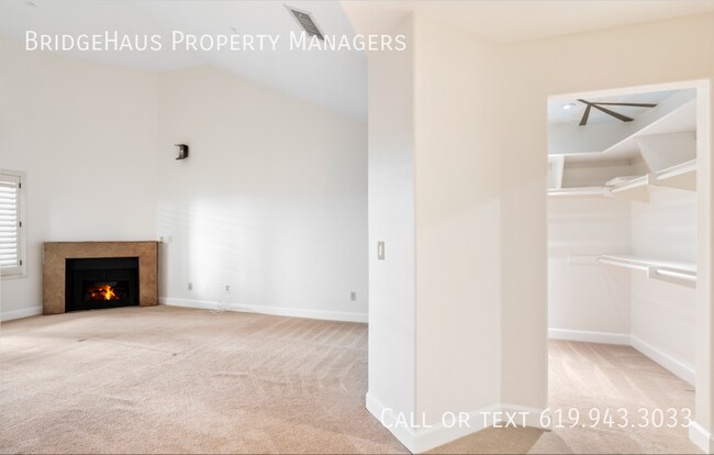 Building Photo - 1099 1st St